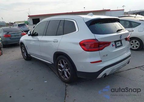 2021 BMW X3 Sdrive30I z USA, uszkodzony, nr VIN 5UXTY3C02M9E92603
